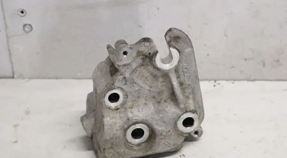 Fiat Scudo Engine mounting bracket 9682417480