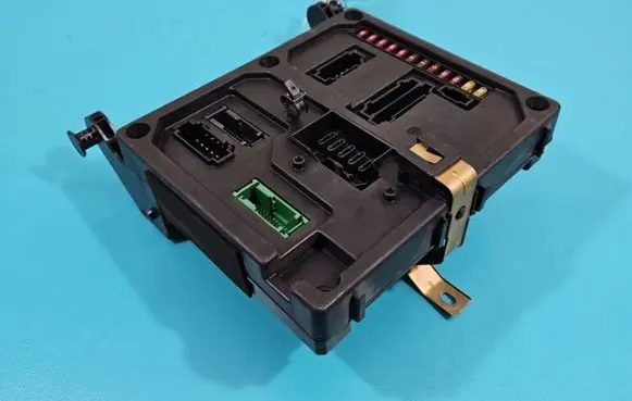Ford Galaxy Central body control module S110730200D IMPRK1386738