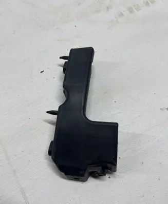 Audi A4 S4 B7 8E 8H Front bumper mounting bracket 8E0807283E
