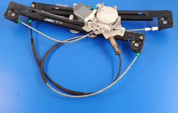 Mini One - Cooper R50 - 53 Front door window regulator with motor
