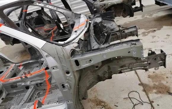 Front quarter panel