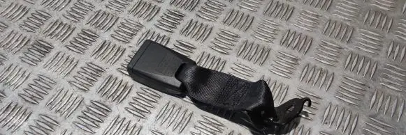 Porsche Macan (95B) Middle seatbelt buckle (rear) 95B857740