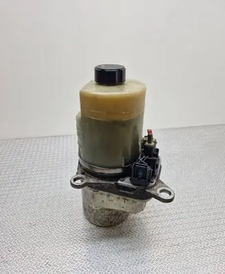 Ford Focus Power steering pump 4M513K514BD