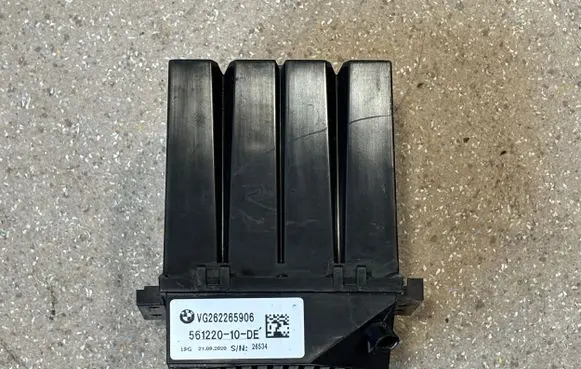 BMW 5 G30 G31 Horn signal 2622659