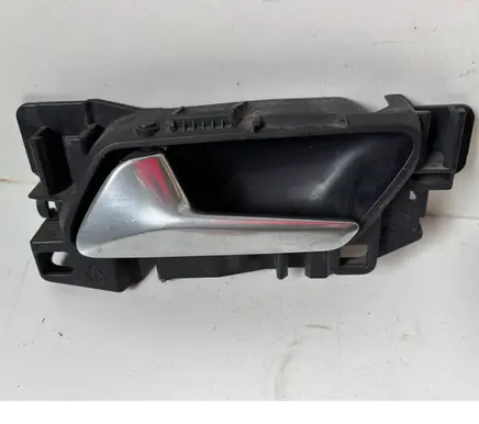 Peugeot 508 Front door interior handle 311339 311309 25527W01