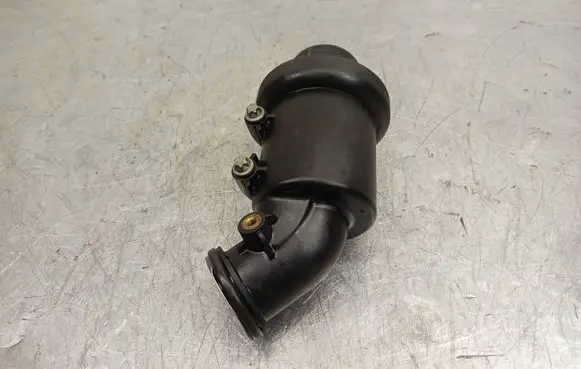 Mercedes-Benz C W204 Intake resonator A6511400087