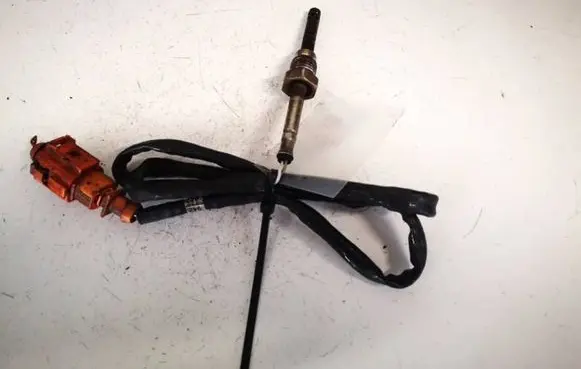 Skoda Octavia Mk2 (1Z) Exhaust gas temperature sensor 03l906088cc