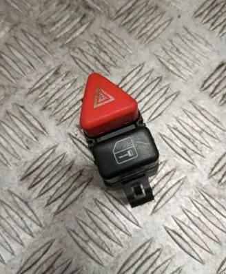 Mercedes-Benz A W168 Hazard light switch A1688201210
