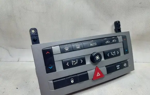 Peugeot 407 Climate control unit 96573322