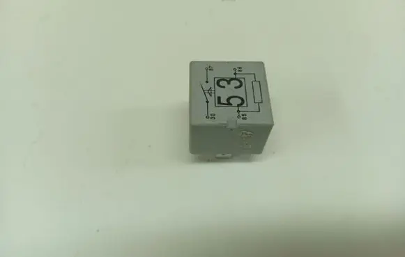 Skoda Fabia Mk2 (5J) Other relay 141951253B