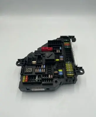 BMW X3 F25 Fuse module 9210860 117033453E 02152873