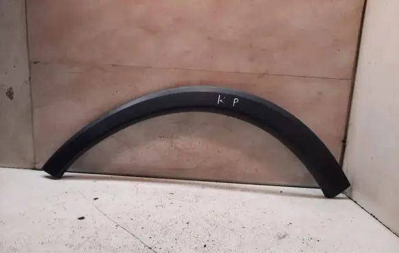 Front arch trim