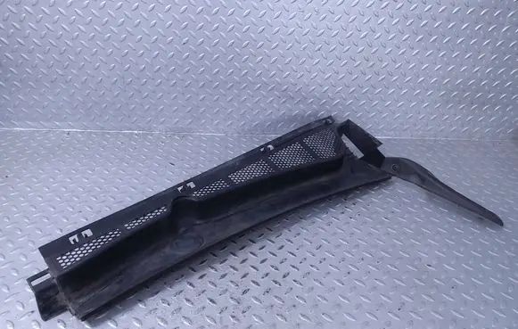 Toyota ProAce City Wiper trim 9816604280