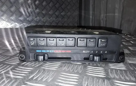 Mazda 323 F Climate control unit