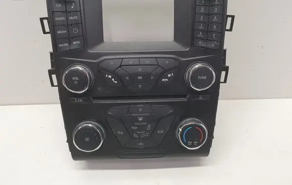 Ford Fusion II Head unit multimedia control HS7T18E243DD