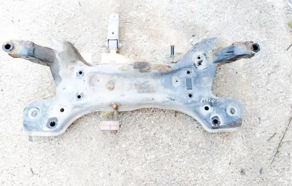 Volkswagen Cross Polo Front subframe