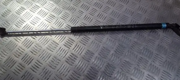 Mitsubishi Space Wagon Tailgate/trunk strut/damper