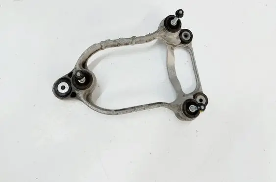Hyundai Ioniq 5 A/C compressor mount bracket 97703-GI000