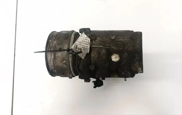 Mitsubishi Carisma Air conditioning (A/C) compressor (pump) 3010678 MB958178