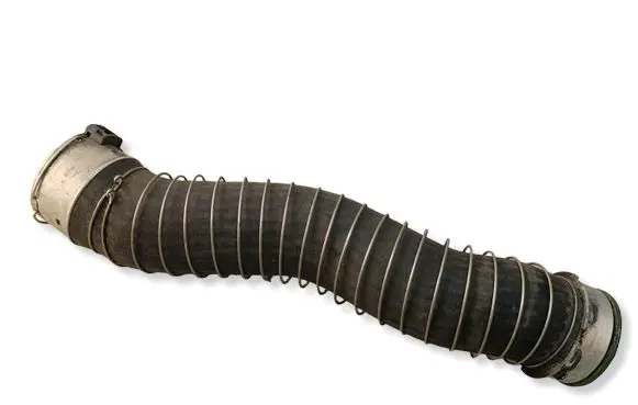 BMW 3 E90 E91 Intercooler hose/pipe 