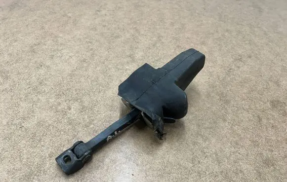 BMW 3 E46 Rear door check strap stopper 51228160963 8160963