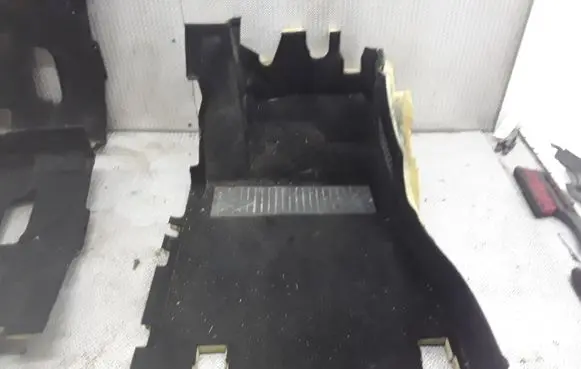 Mercedes-Benz A W169 Front floor mat A1696800340