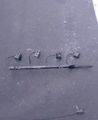 Ford Mondeo MK IV Fuel injector supply line/pipe 8978594