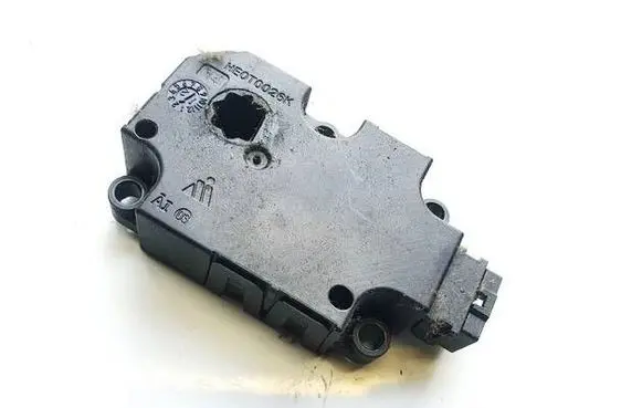 Audi A7 S7 4G Air flap motor/actuator cz1139300856 cz113930-0856