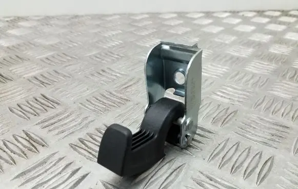 Skoda Superb B8 (3V) Tie down hook / loop 3V9867615