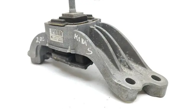 Mini Cooper Countryman R60 Gearbox mount 6784359 G2245002 686235