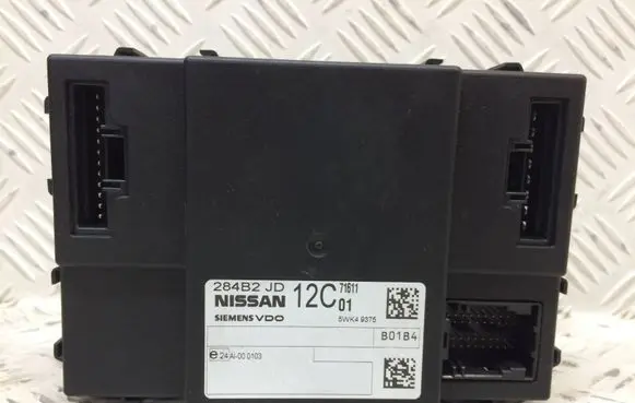 Nissan Qashqai Comfort/convenience module 284B2JD12C 5WK49375 24A000103