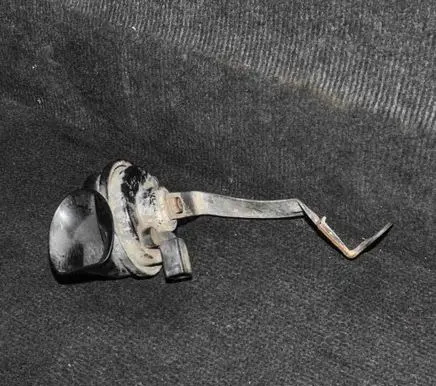 Volkswagen PASSAT B6 Horn signal 3C0951223