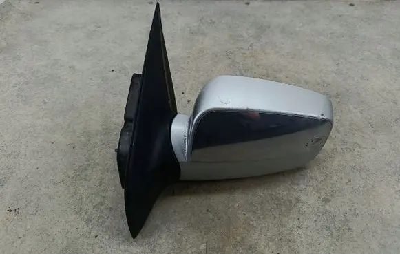 KIA Sorento Front door electric wing mirror 