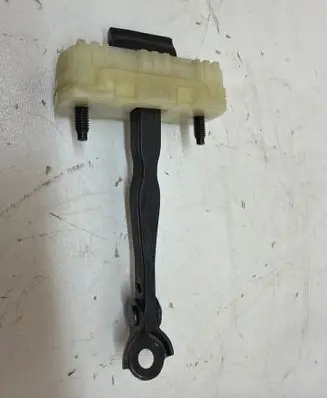 Hyundai Tucson IV NX4 Front door check strap stopper