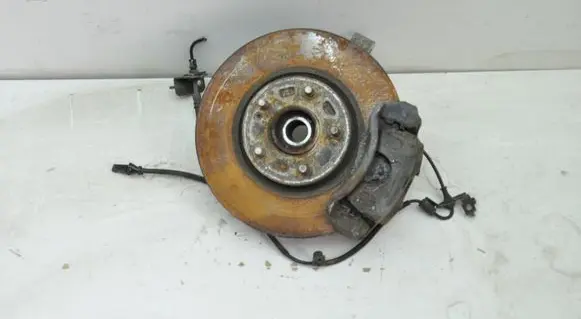 KIA Optima Front wheel hub