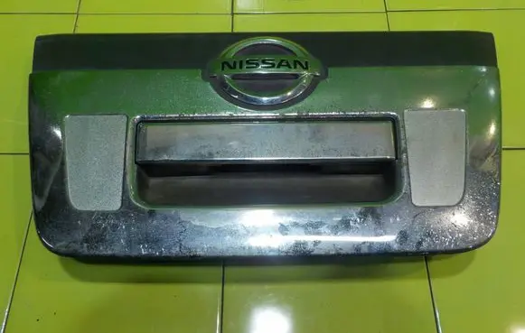 Nissan Navara D40 Tailgate glass/window release handle BURTY