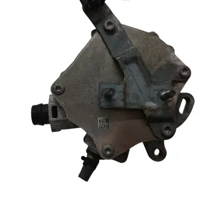 Ford Focus Vacuum pump CM5G2A451GA D87TA
