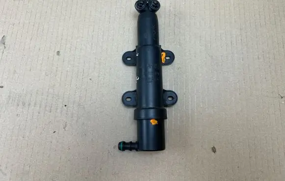 Skoda Superb B6 (3T) Headlight washer spray nozzle 3U0955979