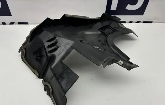 Mercedes-Benz S AMG W222 Other engine bay part A2226202400 A2226202600 A2226205200