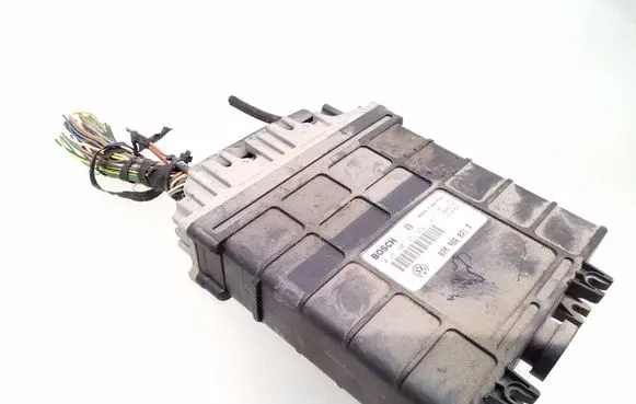 Seat Alhambra (Mk1) Engine control unit/module 0281001251 028906021P