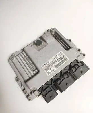 Peugeot 208 Engine control unit/module 9678495980 9666319180 0261S06494
