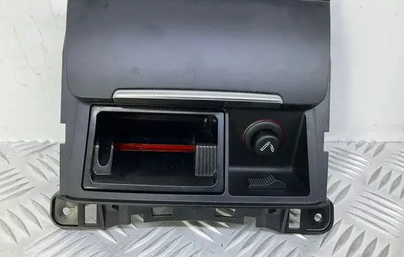 Audi A5 Sportback 8TA Ashtray (front) 8K0857951 8K0857965 8K0857989