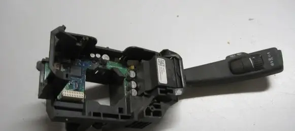 Volvo V70 Wiper control stalk 30798464