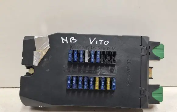 Mercedes-Benz Vito Viano W638 Fuse module 0005400650 08501002 A0045450405