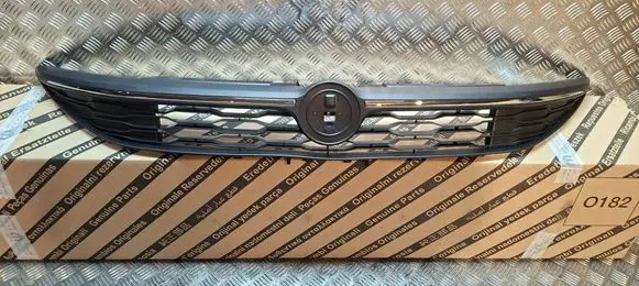 Fiat Doblo Front bumper upper radiator grill S26338650 735594204
