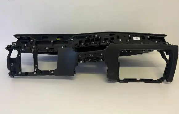 Volkswagen PASSAT B8 Dashboard 3J1857091 T0562008