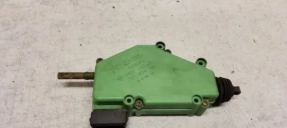 Volkswagen Transporter - Caravelle T4 Central locking motor 701959781