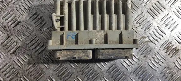 Opel Astra G Fan control module 09131731 252618