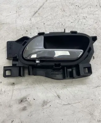 Citroen DS3 Front door interior handle 1905002