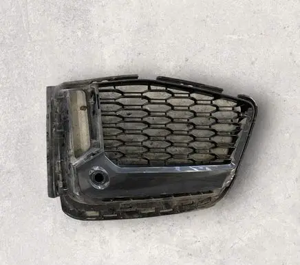 BMW 7 G11 G12 Front fog light trim/grill 54228910 8074001